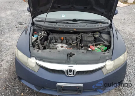 2009 Honda Civic Lx z USA, uszkodzony, nr VIN 1HGFA16519L003759